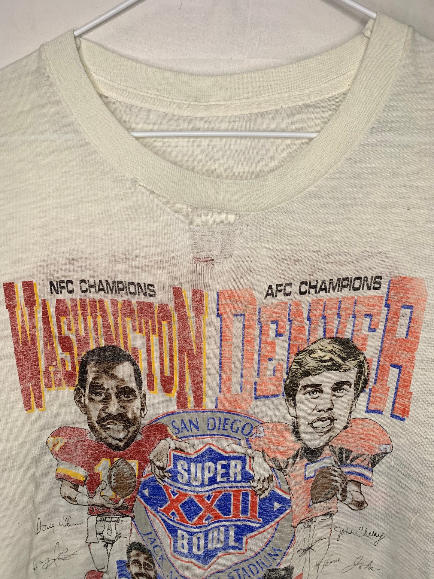 Super Rare 1987 NFL Licensed Super Bowl XXII A.O.P Denver vs Washington Champs Shirt (Sz S/M)