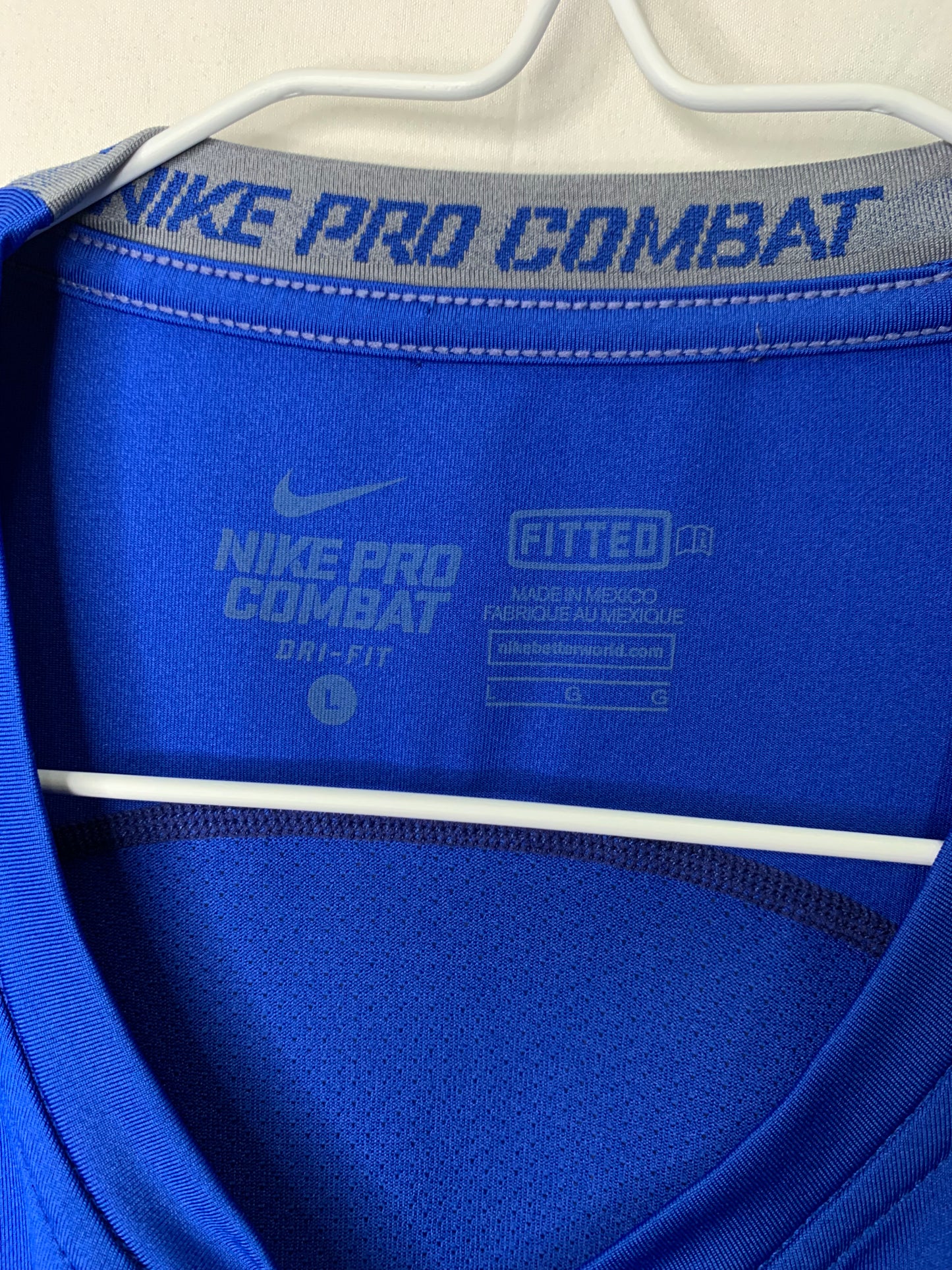 Nike Pro Combat Dri-Fit  Performance Fitted Work Out Shirt (Sz Large)