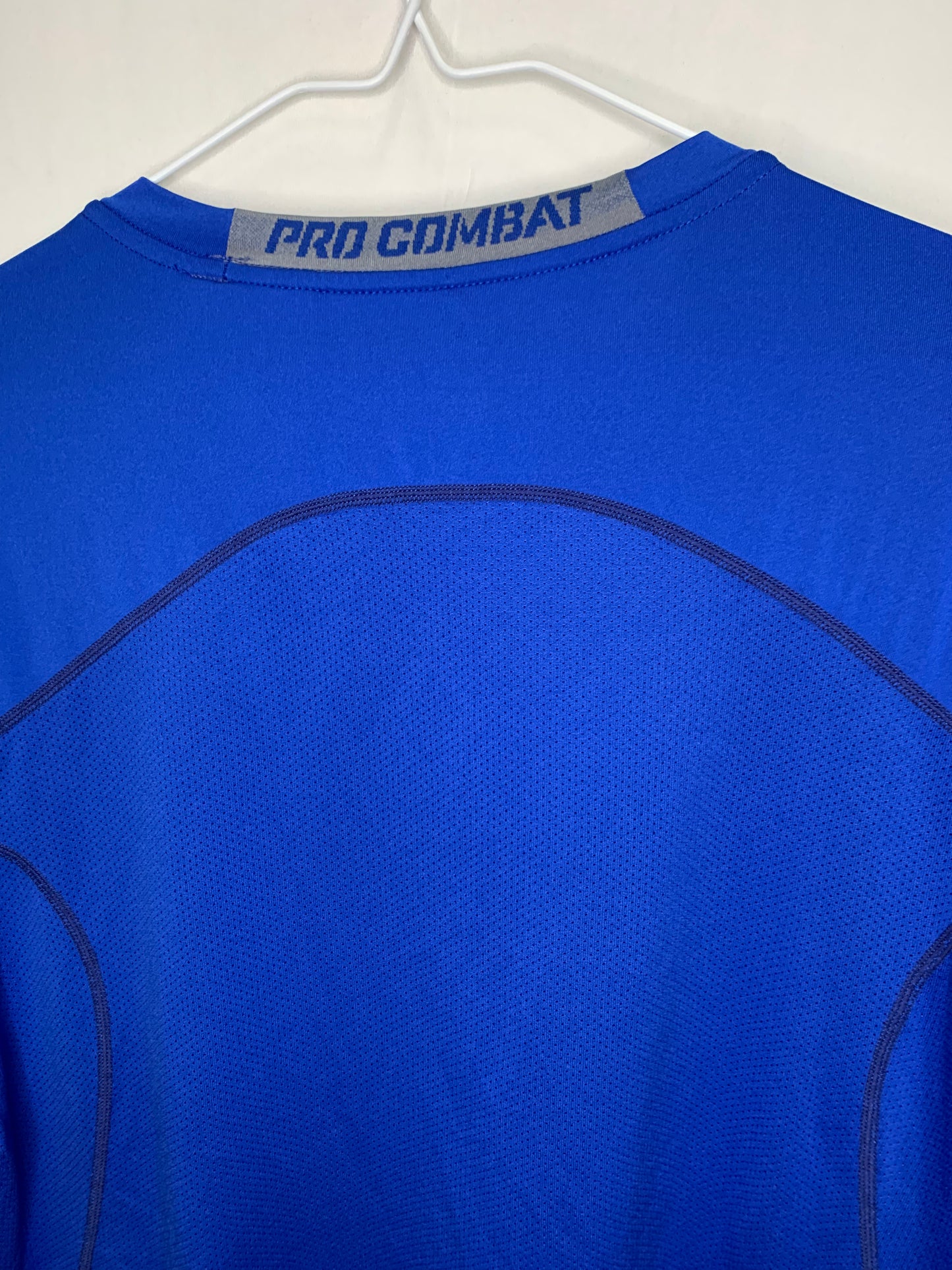 Nike Pro Combat Dri-Fit  Performance Fitted Work Out Shirt (Sz Large)