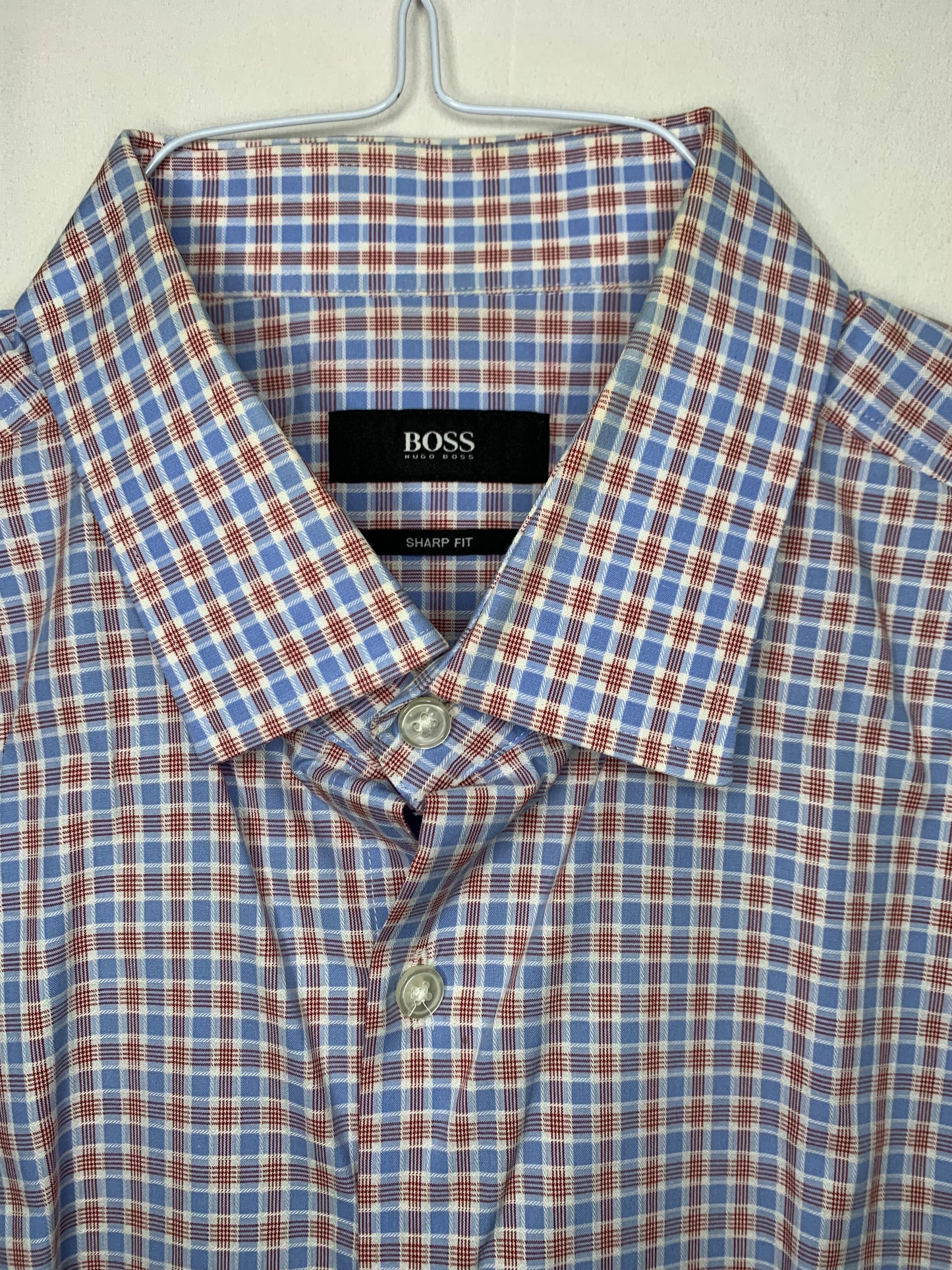 Hugo Boss Sharp Fit Men’s Designer Button Down Dress Shirt (Sz 16-34/35)