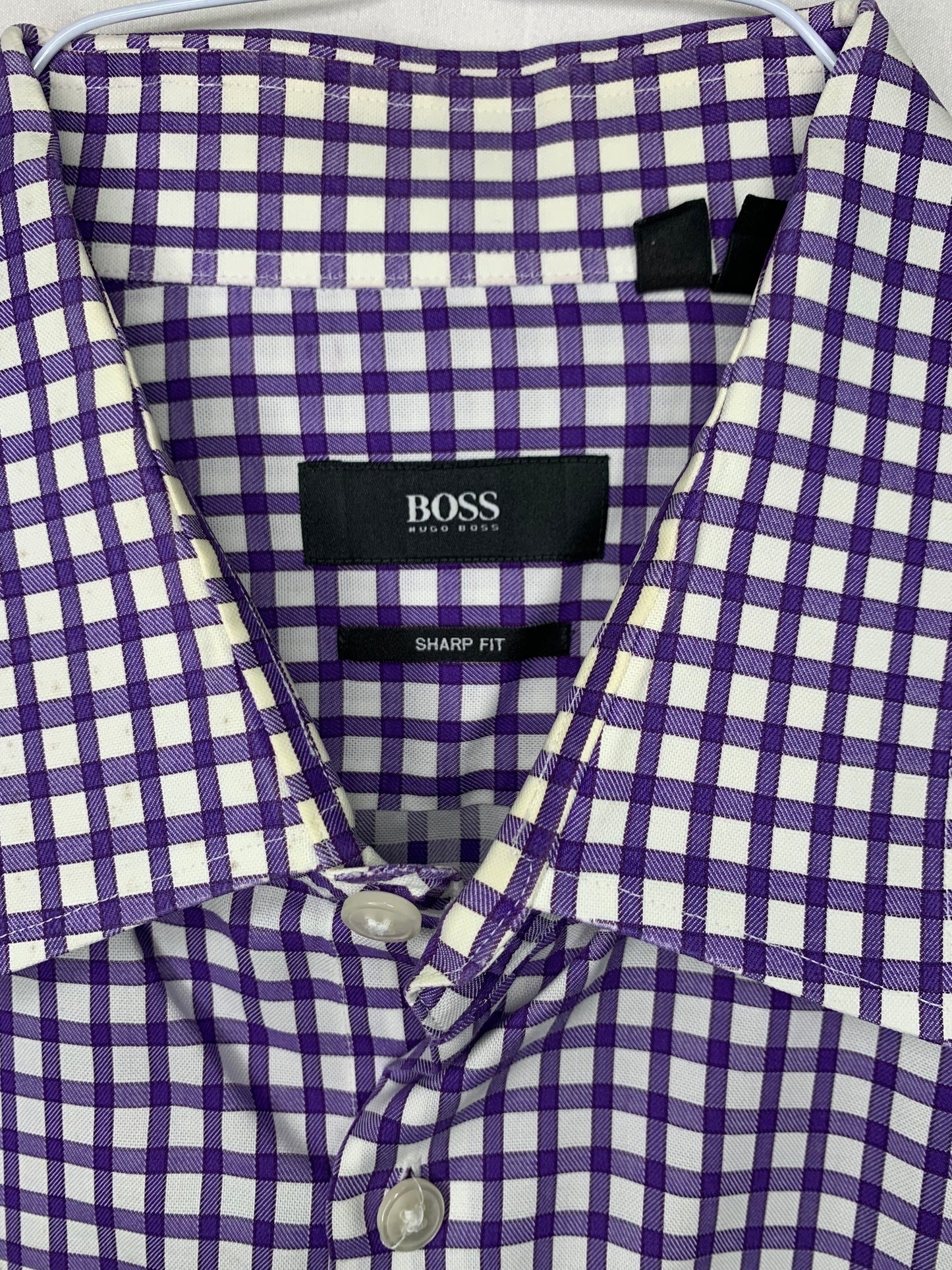 Hugo Boss Sharp Fit Designer Button Down Dress Shirt (Men’s Sz 16.5-34/35)