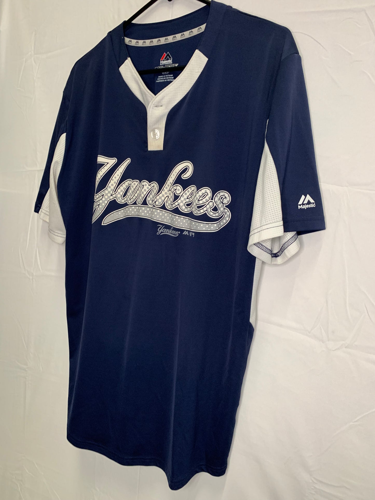 Majestic Cool Base New York Yankees Batting Practice Performance Pullover Jersey (Sz Large)