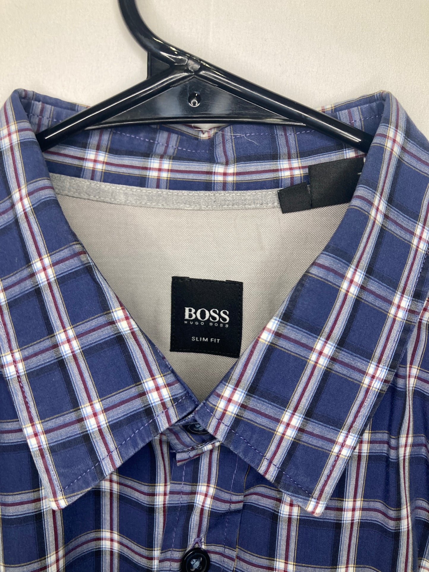 Hugo Boss Slim Fit Designer Button Down Long Sleeve (Sz XL)