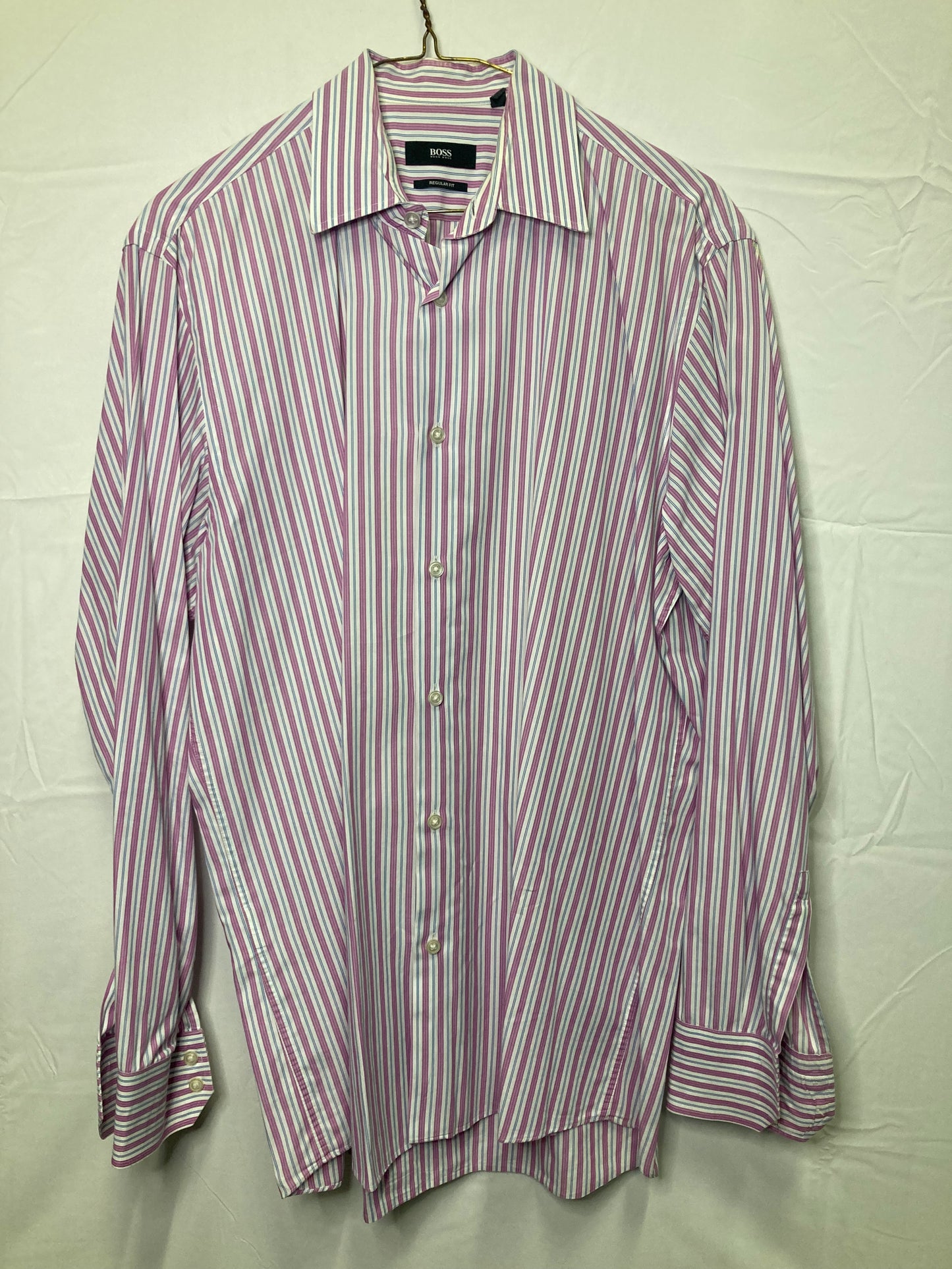 Hugo Boss Regular Fit Designer Button Down Dress Shirt (Sz 15.5-32/33)