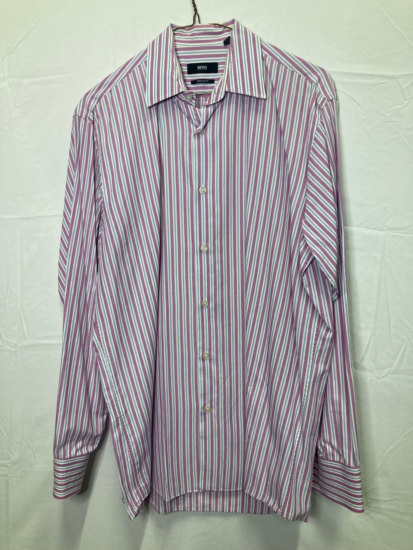 Hugo Boss Regular Fit Designer Button Down Dress Shirt (Sz 15.5-32/33)