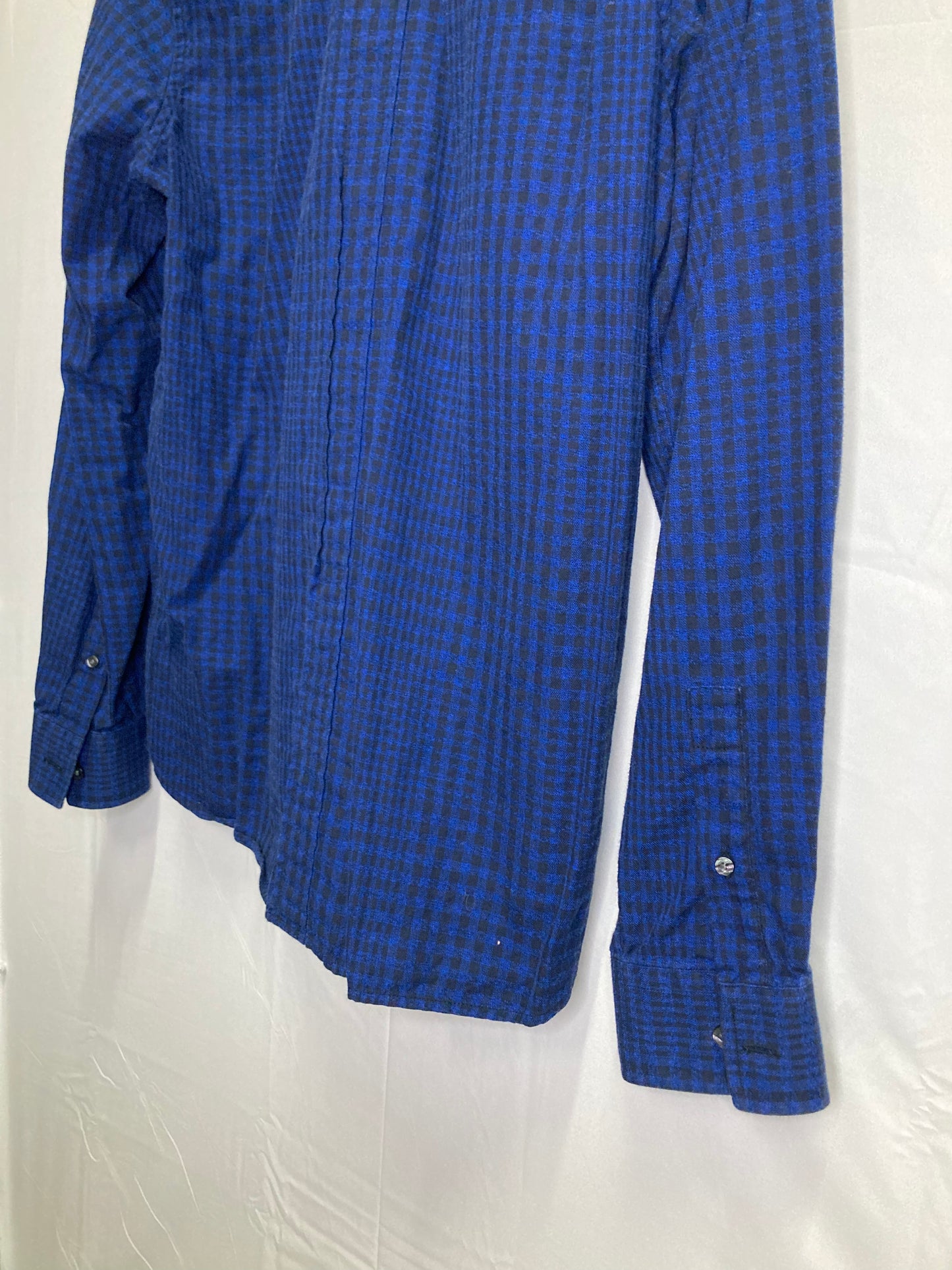 Fred Perry Mens Designer Button Down Dress Shirt (Sz Medium)