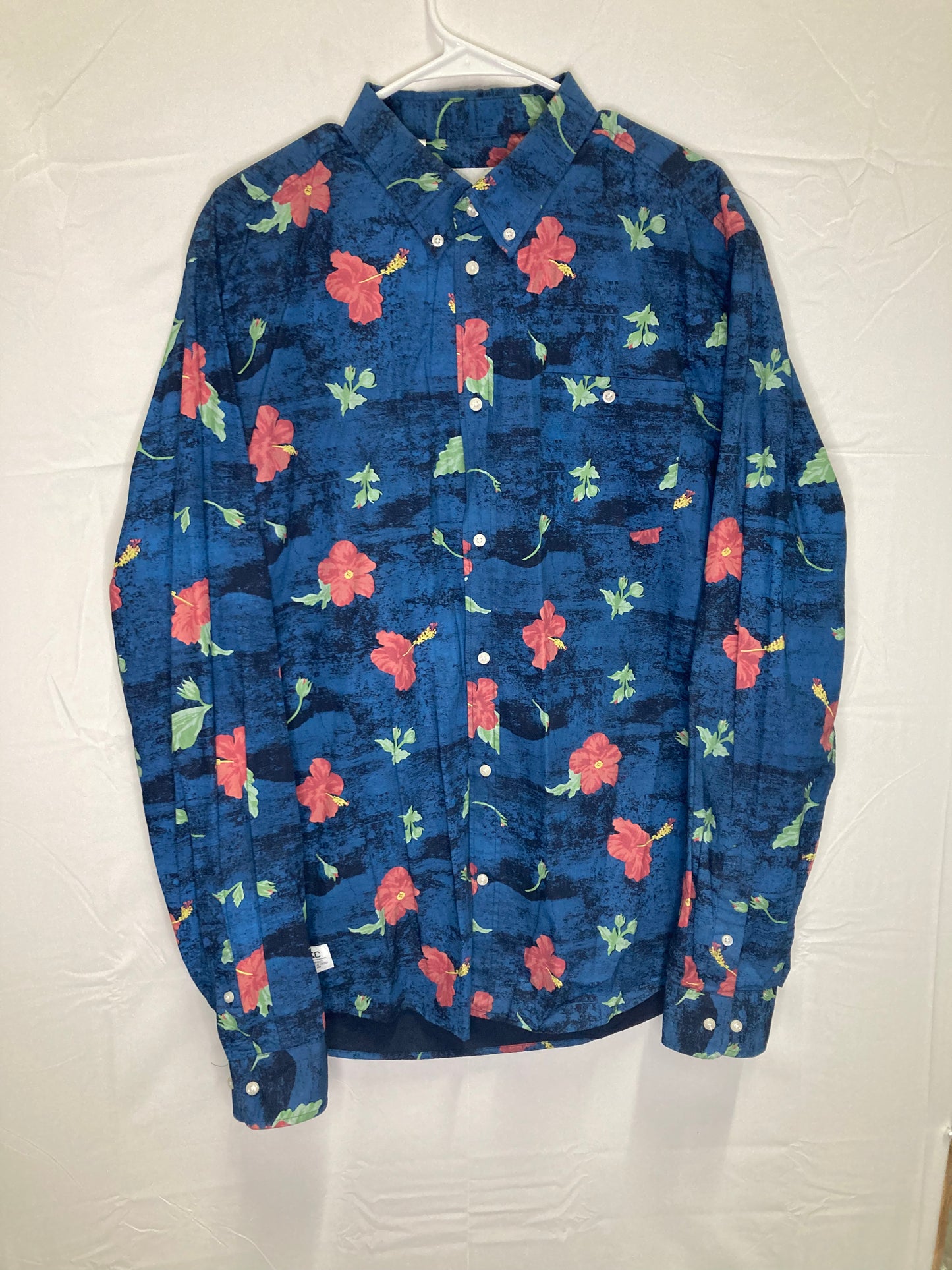 Rare WeSC Botton Down Floral Hawaiian Dress Shirt (Sz XL) Slim Fit