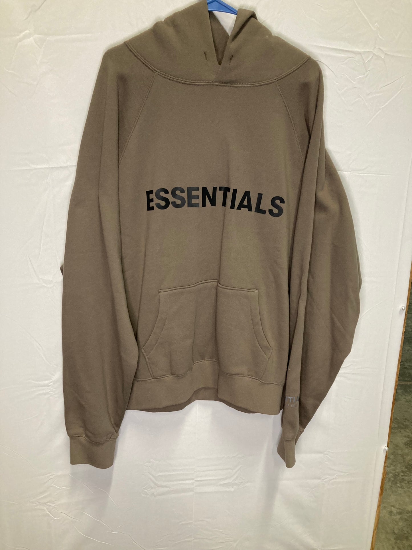 NWT - Mens Essentials (Fear OF God) Hoodie Size Large